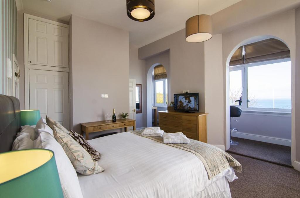 The Buccaneer Inn Torquay Oda fotoğraf
